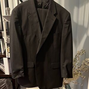 Classic Black Men's Single Breasted Suit/ Jacket and pants Joseph A. Banks